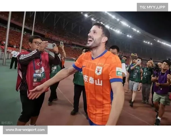 卡扎伊什维利当选最佳球员，支持者强调关键战爆发力